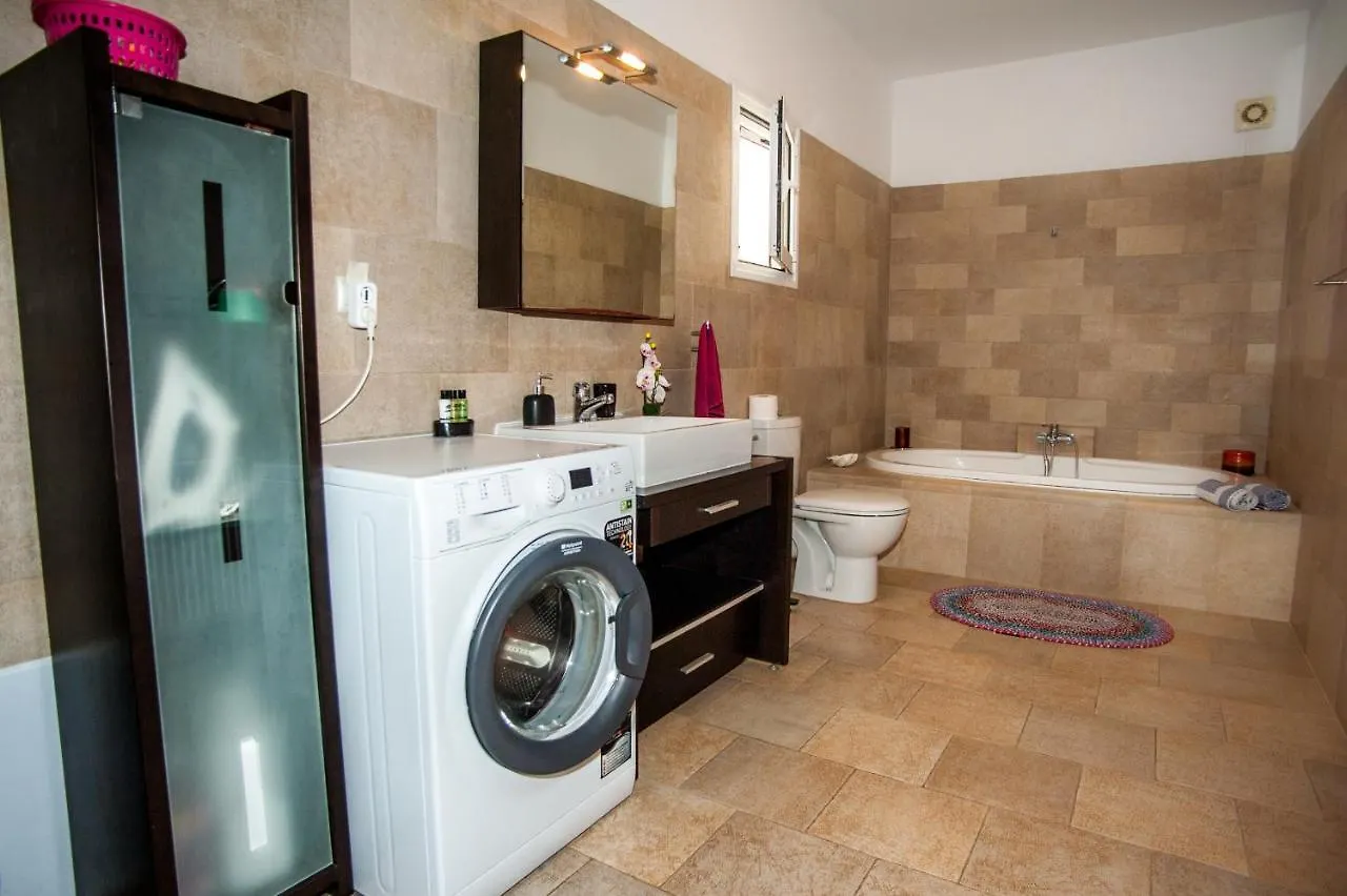 Nikos Apartments Spacious And Panoramic Argostoli