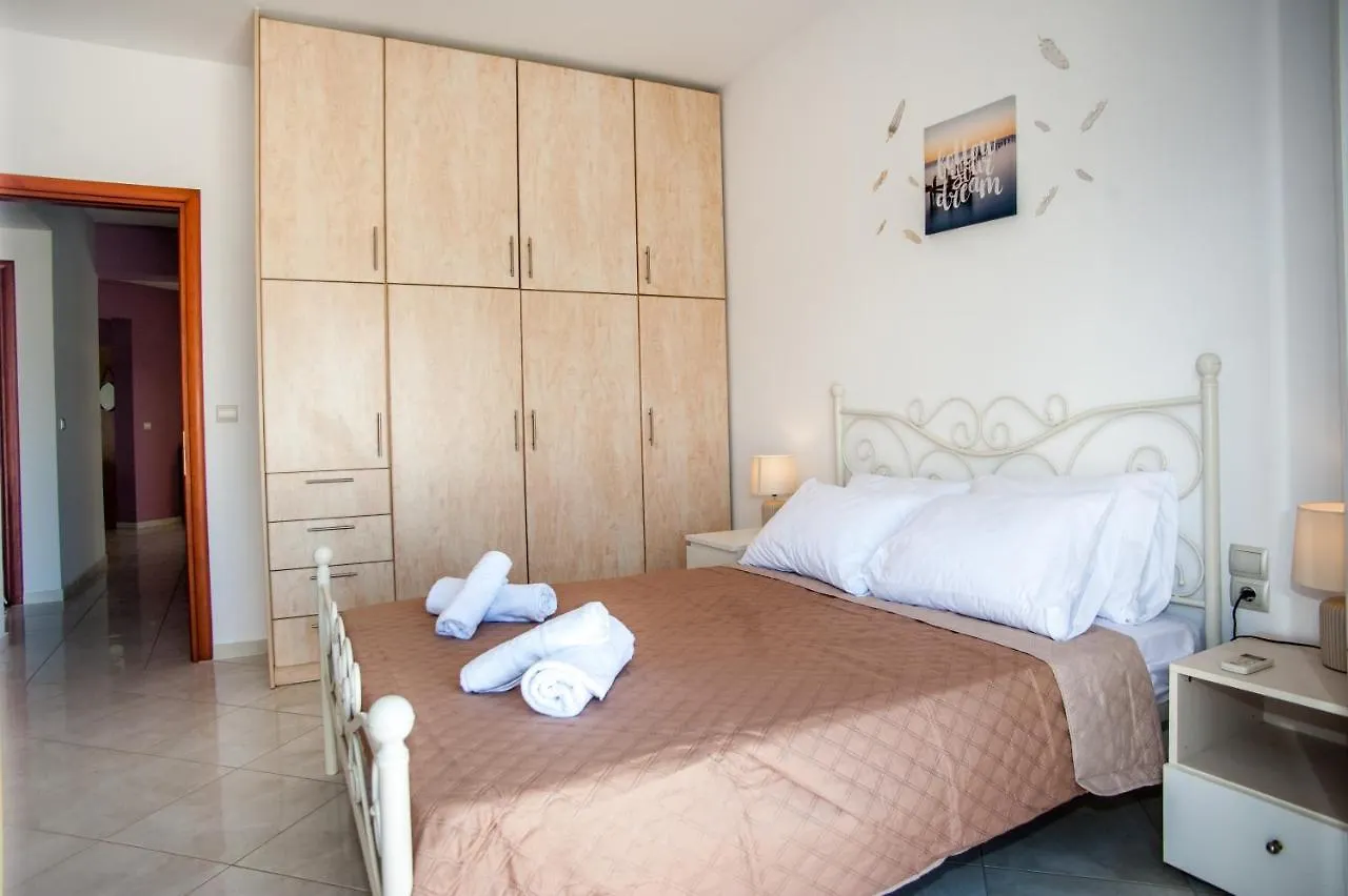 Nikos Apartments Spacious And Panoramic Argostoli  0*, Argostoli (Kefalonia)